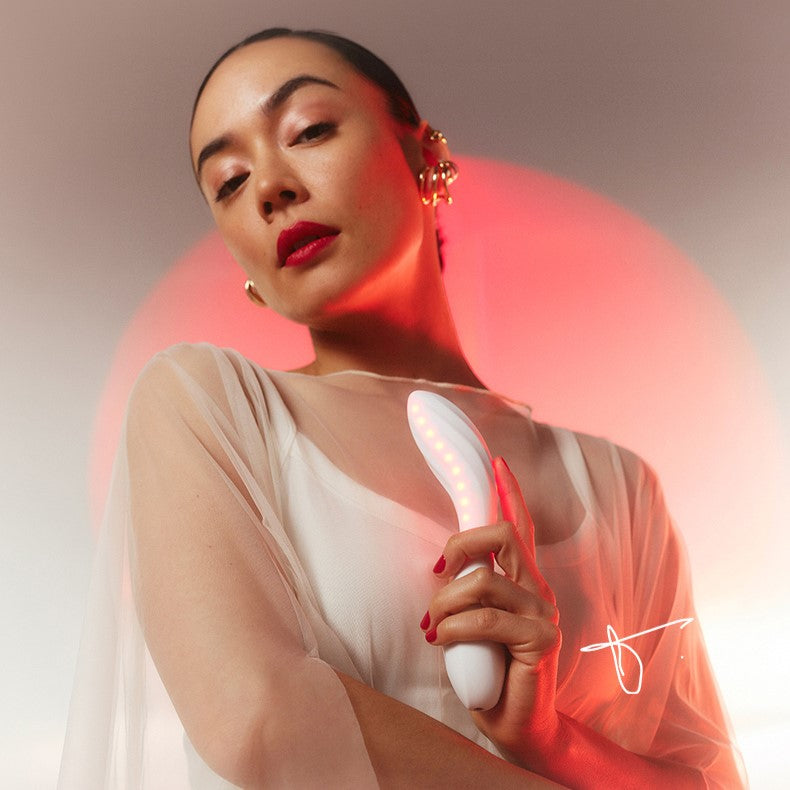 LELO Mona Spectra Red Light G-Spot Vibrator App-Controlled